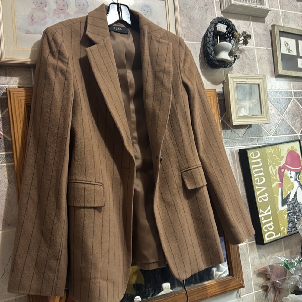 Tera Blazer Jacket View 2